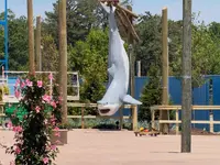 great-adventure-has-put-up-the-former-six-flags-america-v0-3ztcc90nu54h1.webp