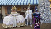 The Royals - Queen in shades.JPG